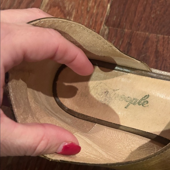 Free People Olive Leather Flats - Picture 4 of 9